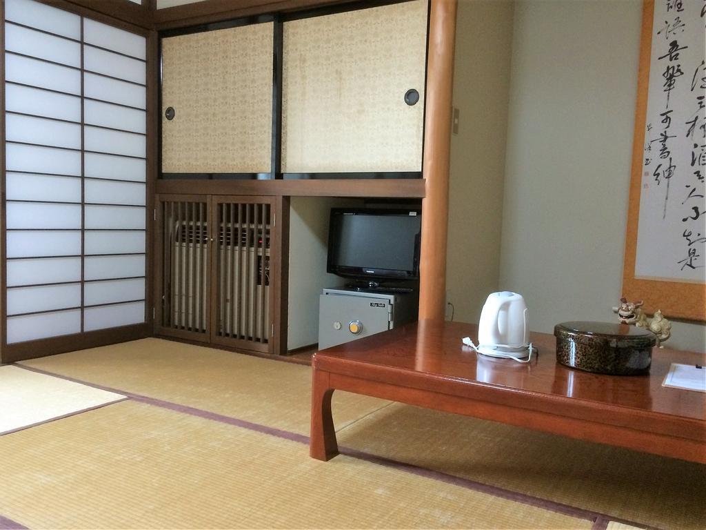 Iris Yu Hotel Hiraizumi Exterior photo